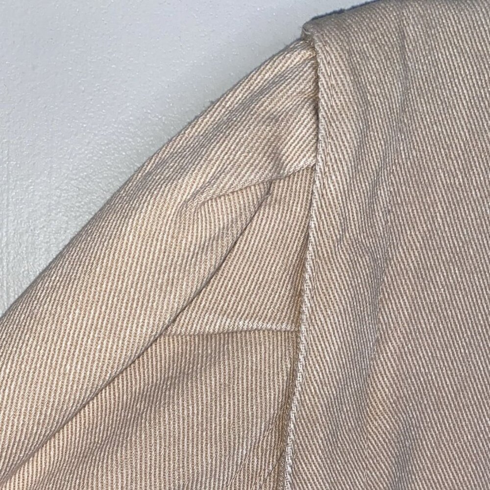 BlankNYC Beige Denim Jacket with Buttons and slim fit. - Picture 8 of 8